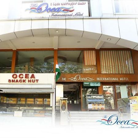 The Ocea International Hotel 벵갈루루 외부 사진